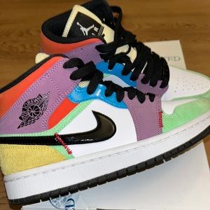 Size 5 1/2 woman’s air Jordan’s